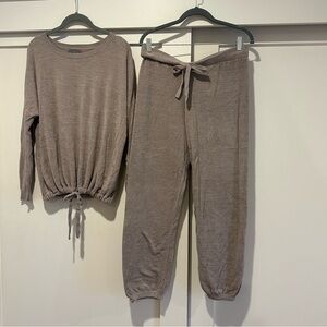 Barefoot Dreams CozyChic Ultra Lite Women’s set (color = Stone)